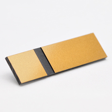 520400158 Gull-sort graveringsplate