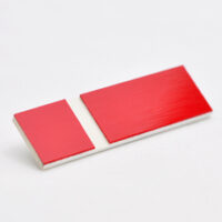 520600700 Rød-hvit graveringsplate