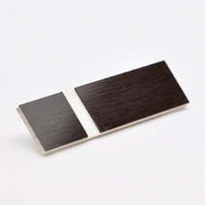 Sjokoladebrun-hvit graveringsplate