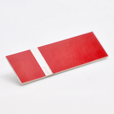 520800120 Rød-hvit graveringsplate