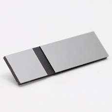 Gravoglas 2-plex 909 sølvgrå matt-sort 1,6mm